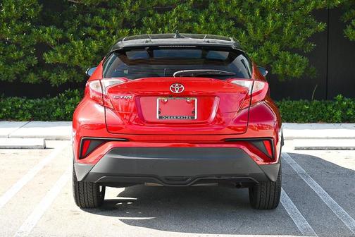 2020 Toyota C-HR XLE
