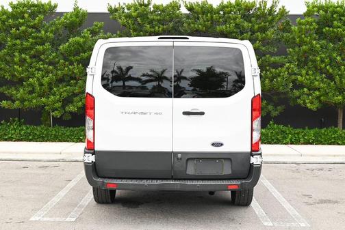 2016 Ford Transit-150 XL