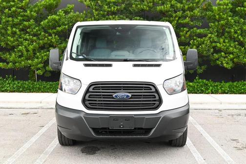 2016 Ford Transit-150 XL