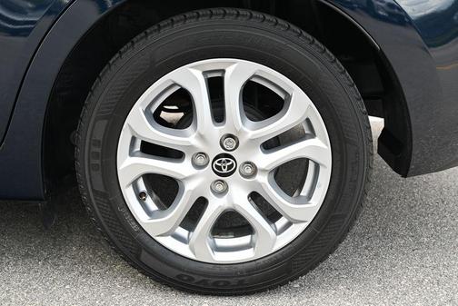 Abyss 2018 Toyota Yaris iA Base