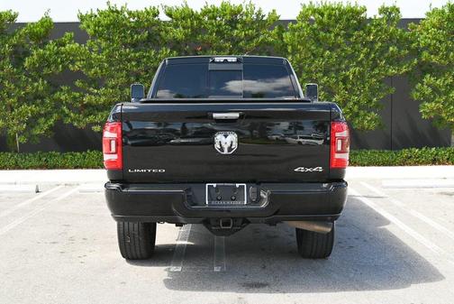 2020 RAM 2500 Limited Mega Cab 4X4 6'4' Box