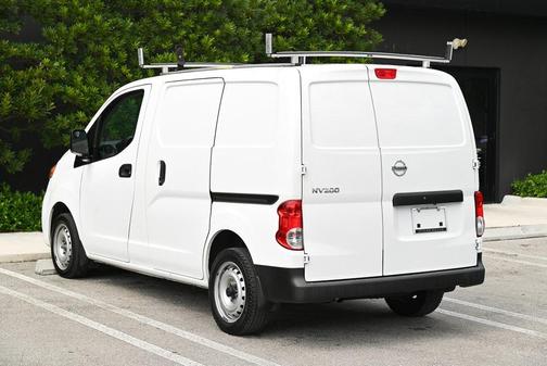 2021 Nissan NV200 S