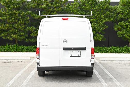 2021 Nissan NV200 S