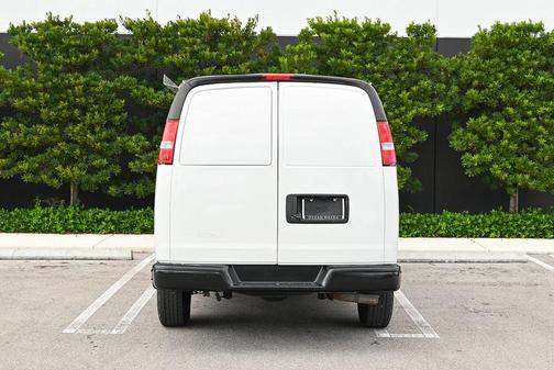 2022 Chevrolet Express 2500 RWD 2500 Extended Wheelbase WT
