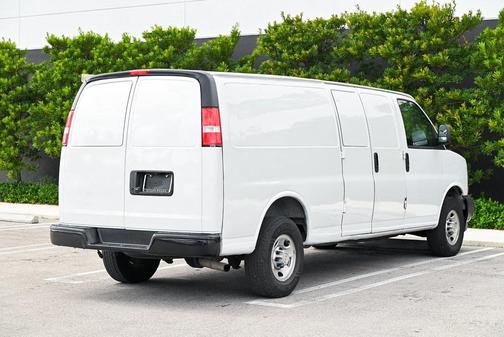 2022 Chevrolet Express 2500 RWD 2500 Extended Wheelbase WT