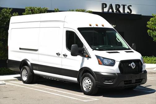 2022 Ford Transit-350 Base