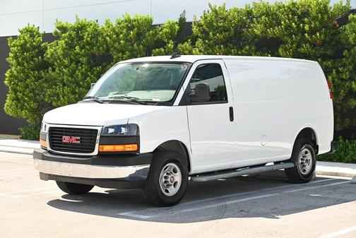 2024 GMC Savana 2500 Work Van