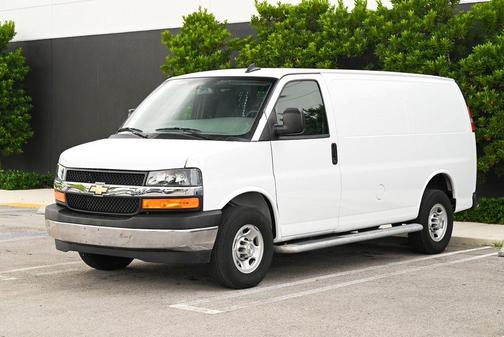 2024 Chevrolet Express 2500 RWD 2500 Regular Wheelbase WT