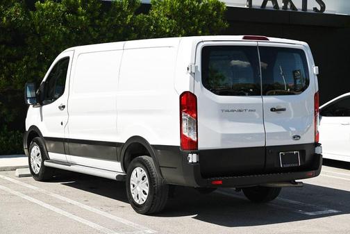 2024 Ford Transit-250 Base