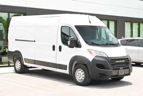 Bright White Clearcoat 2023 RAM ProMaster 2500 High Roof