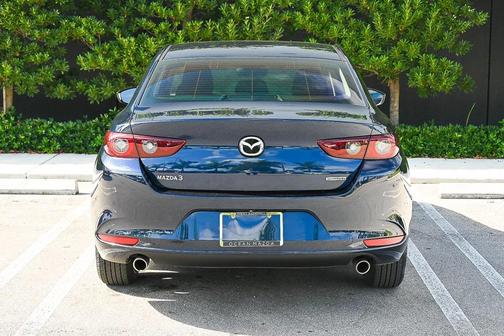 2022 Mazda Mazda3 FWD