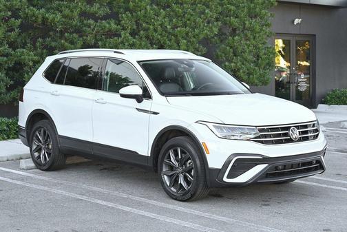 2022 Volkswagen Tiguan 2.0T SE