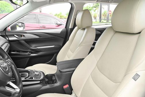 Snowflake White Pearl Mica 2023 Mazda CX-9 Touring Plus