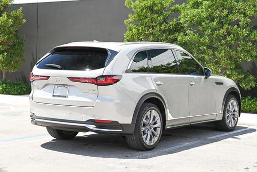 Platinum Quartz 2024 Mazda CX-90 3.3 Turbo Premium
