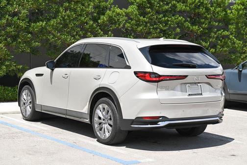 Platinum Quartz 2024 Mazda CX-90 3.3 Turbo Premium