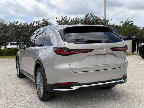 Platinum Quartz 2026 Mazda CX-90 3.3 Turbo Premium Plus