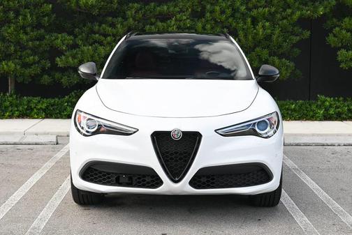 2022 Alfa Romeo Stelvio Ti