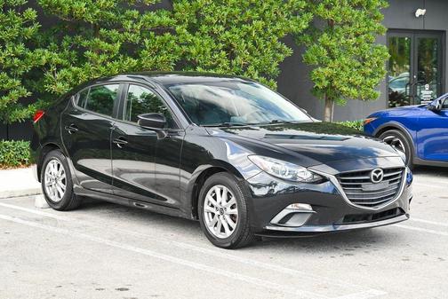 2016 Mazda Mazda3 i Sport