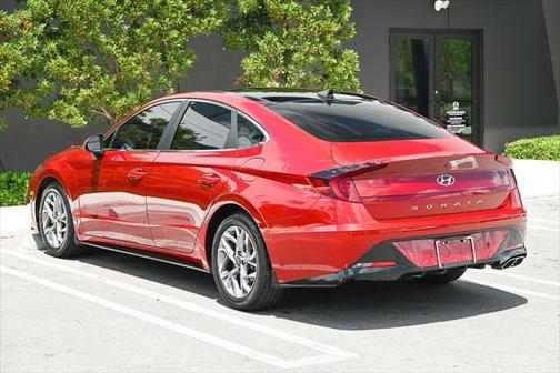 2023 Hyundai SONATA SEL