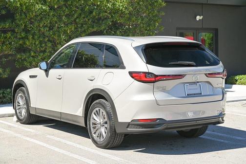 2024 Mazda CX-90 PHEV Preferred