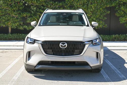 2024 Mazda CX-90 PHEV Preferred
