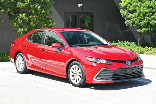 2022 Toyota Camry LE