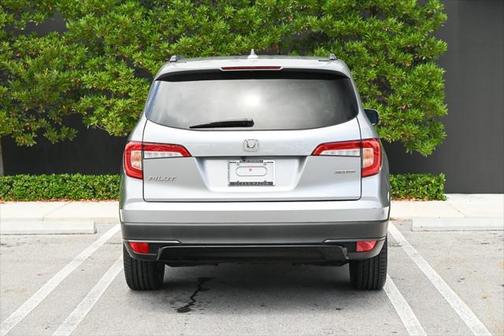 2022 Honda Pilot 2WD Special Edition