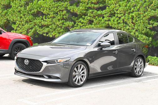 2019 Mazda Mazda3 FWD w/Preferred Package