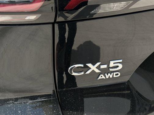 Jet Black Mica 2026 Mazda CX-5 2.5 S Select Package