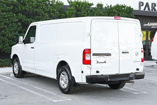 2021 Nissan NV Cargo NV1500 SV V6