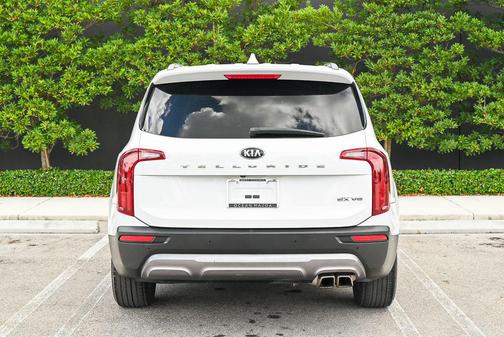 Glacial White Pearl 2021 Kia Telluride EX