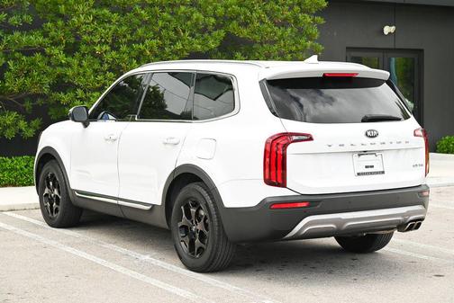 Glacial White Pearl 2021 Kia Telluride EX