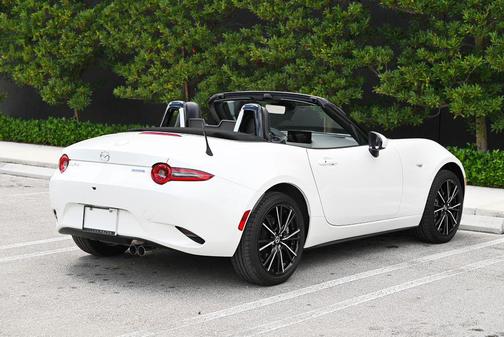2024 Mazda MX-5 Miata Grand Touring