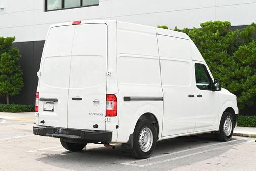2018 Nissan NV Cargo NV2500 HD S V6