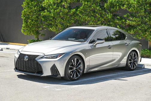 2022 Lexus IS 350 Base