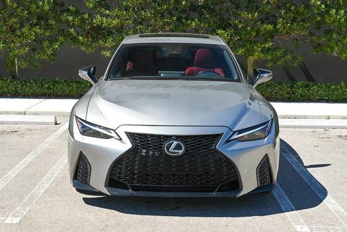 2022 Lexus IS 350 Base