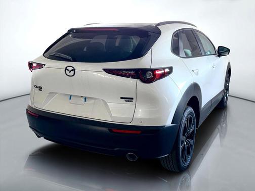 Snowflake White Pearl Mica 2026 Mazda CX-30 2.5 Turbo