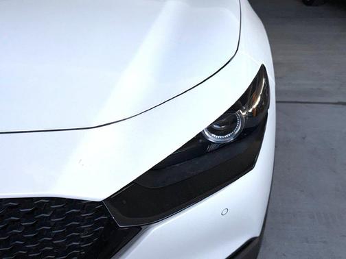 Snowflake White Pearl Mica 2026 Mazda CX-30 2.5 Turbo