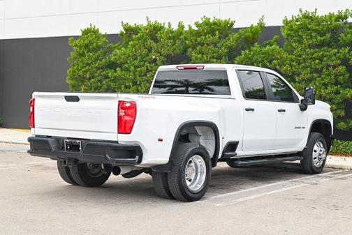 2025 Chevrolet Silverado 3500 WT