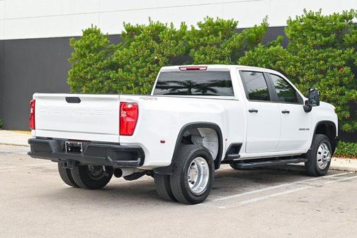 2025 Chevrolet Silverado 3500 WT