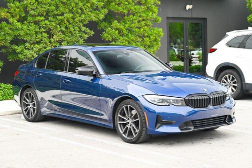 Phytonic Blue Metallic 2022 BMW 330 330i