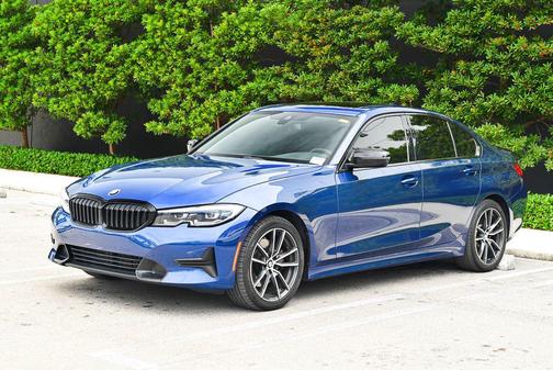 Phytonic Blue Metallic 2022 BMW 330 330i