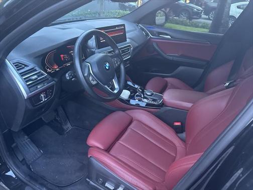 2022 BMW X4 xDrive30i