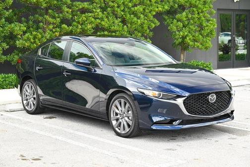 2025 Mazda Mazda3 FWD w/Preferred Package
