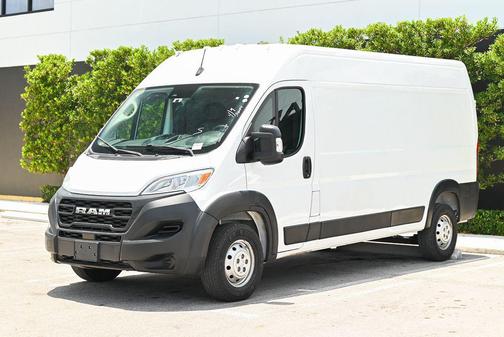 Bright White Clearcoat 2023 RAM ProMaster 2500 High Roof
