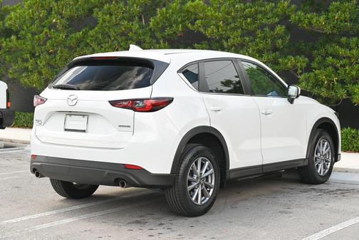 2023 Mazda CX-5 2.5 S Preferred Package