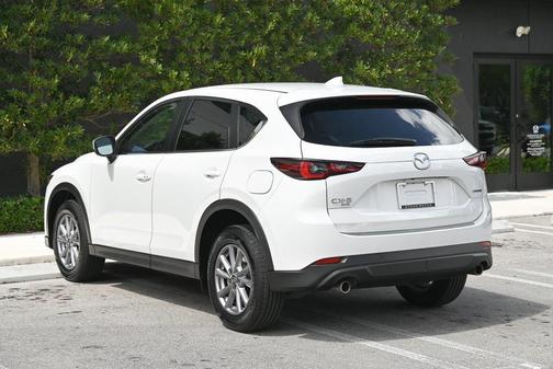 2023 Mazda CX-5 2.5 S Preferred Package