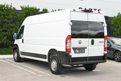 2025 RAM ProMaster 2500 Tradesman