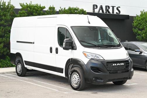 2025 RAM ProMaster 2500 Tradesman