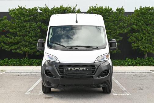 2025 RAM ProMaster 2500 Tradesman